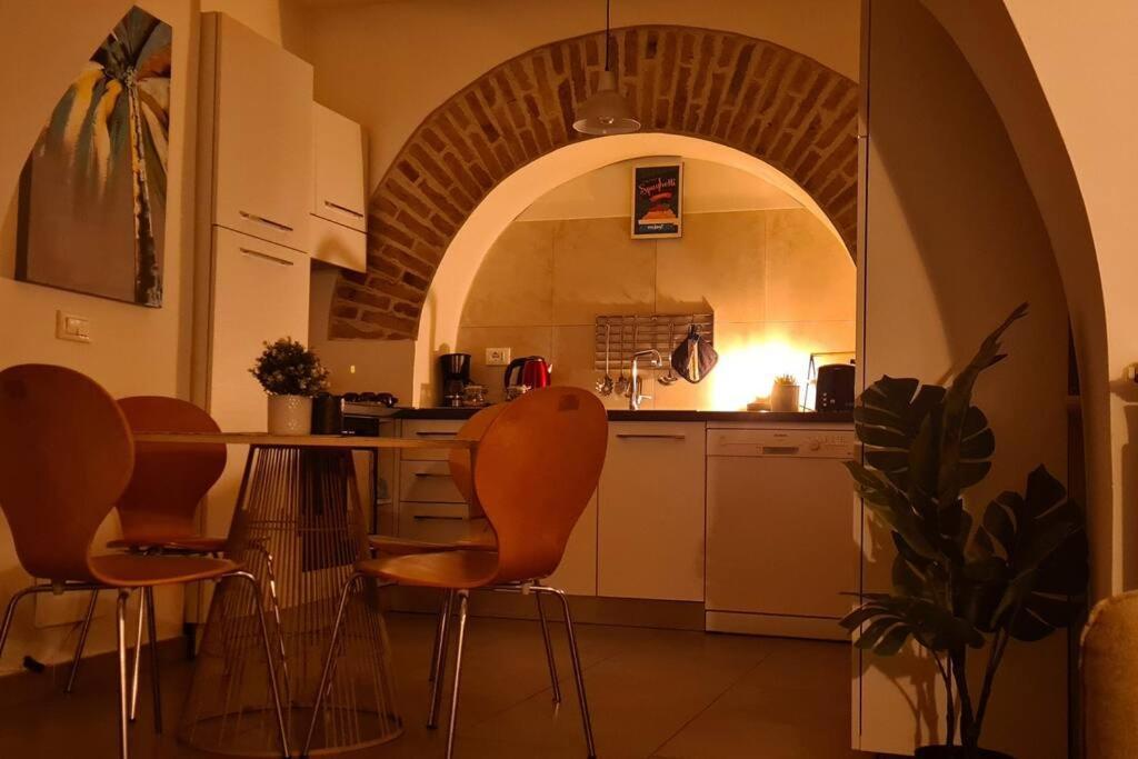 Apartmán Vintage Colosseo Řím Exteriér fotografie