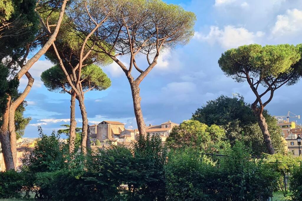 Apartmán Vintage Colosseo Řím Exteriér fotografie